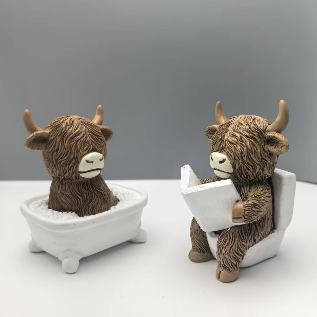 Home Of The Year Bathroom - Cute Scottish Highland Cow Resin Figurines